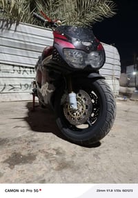 شباب دراجه لبيع cbr919 الدراجه شغاله نكره سلف ومكينه خير من الله شلعه ...