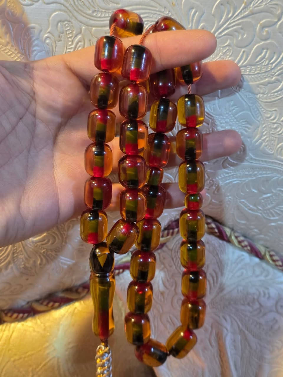 سندلوس الماني قديم عطاب نضافه تامه وزن 108
المكان حيانيه ***********
