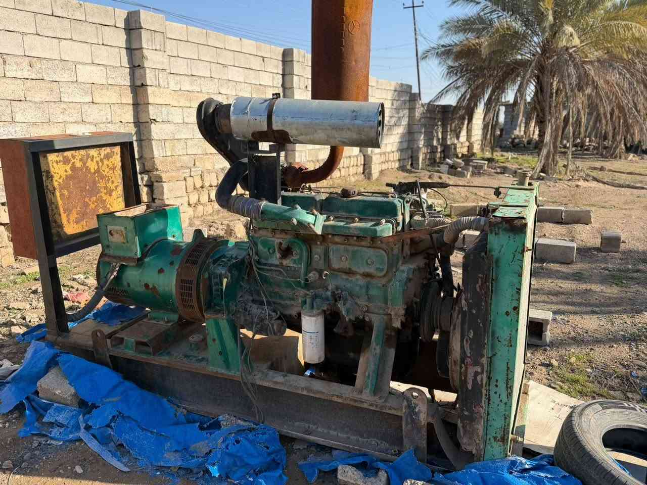 للبيع مولد فولفو التوليد 125 كيفي يشقل غطاسات عدد 2 ابو 40 شرط الفحص رقم الجوال ***********) ( ***********)
