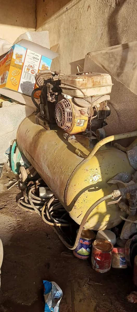 سلام عليكم مبرده السعر60وبيه مجال+تاروسه بانزين فقط حجم 200لتر السعر400وبيه مجال+فاره
فاره ب90 مكان كوت زين القوس شارع المدارس


**إذا كنت صاحب هذا الإعلان وتريد حذفه لأي سبب، رجاءا أرسل رسالة إلى الدعم الفني**