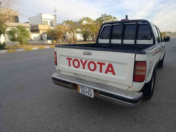 *پیکاپ دێر بۆفرۆشتن 
*مۆدێل 2007 بەخاخ
*یەک پەڵەیەبچووک بۆیاخە
سەنەوی تا2030تازەیەبەناوخۆمانە
*چوارتایەی لۆکم بۆکڕیە
*گێڕومەکینە وئەکسل بەشەرت
*تەبریت ساردوگەرم لەسەرسوویچ
*بەشەرت تەحویلو وەکالە
*مشتەری نیت سەرم مەئێشێنە

*********** شمشمل
