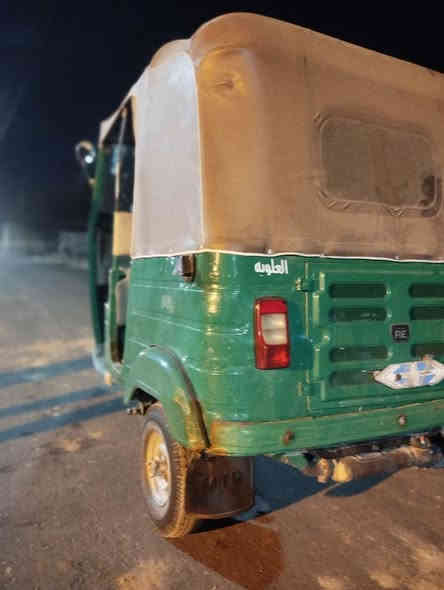 سلام عليكم تكتك 2020تكتك مكفوله من كلشي  اوراق بصره تكتك خير من الله كلشي بيه حلو مسجل لايتات زنون بس جماه الماميه مكسوره  سعر 5وبيه مجال قليل مكاني جزيره شط العرب***********وتساب وخط #
