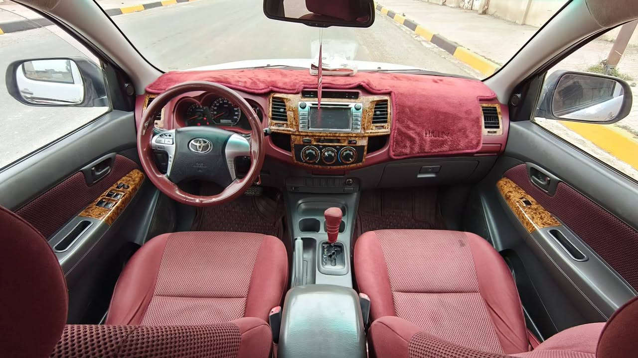 سلام عليكم للبيع بيكم تيوتا موديل 2015 رقم بغداد انكليزي سنويه بسمي سنويه مجدده تحويل مباشر كير اوتماتيك شاصي ١٩ كويتي السياره مكفولة عده بيه بنيد مبدل بلادي بدون دواخل شرط والسونار بل منشور بيه بارد مكانين كير مكينه ما مفتوحه شرط  صدر امامي وخلفي جديد تخم تاير جديد تبريد ثلج دوشمه جديده داخل ماروني ارضيه جلد تحكم استيرن اشاير بل مري ماشيه 227 الف حقيقي سياره جديده ومال جناي السعر 215 & و بيه مجال للشراي قليل رقم الهاتف
***********
***********‏‏‪ 📞
