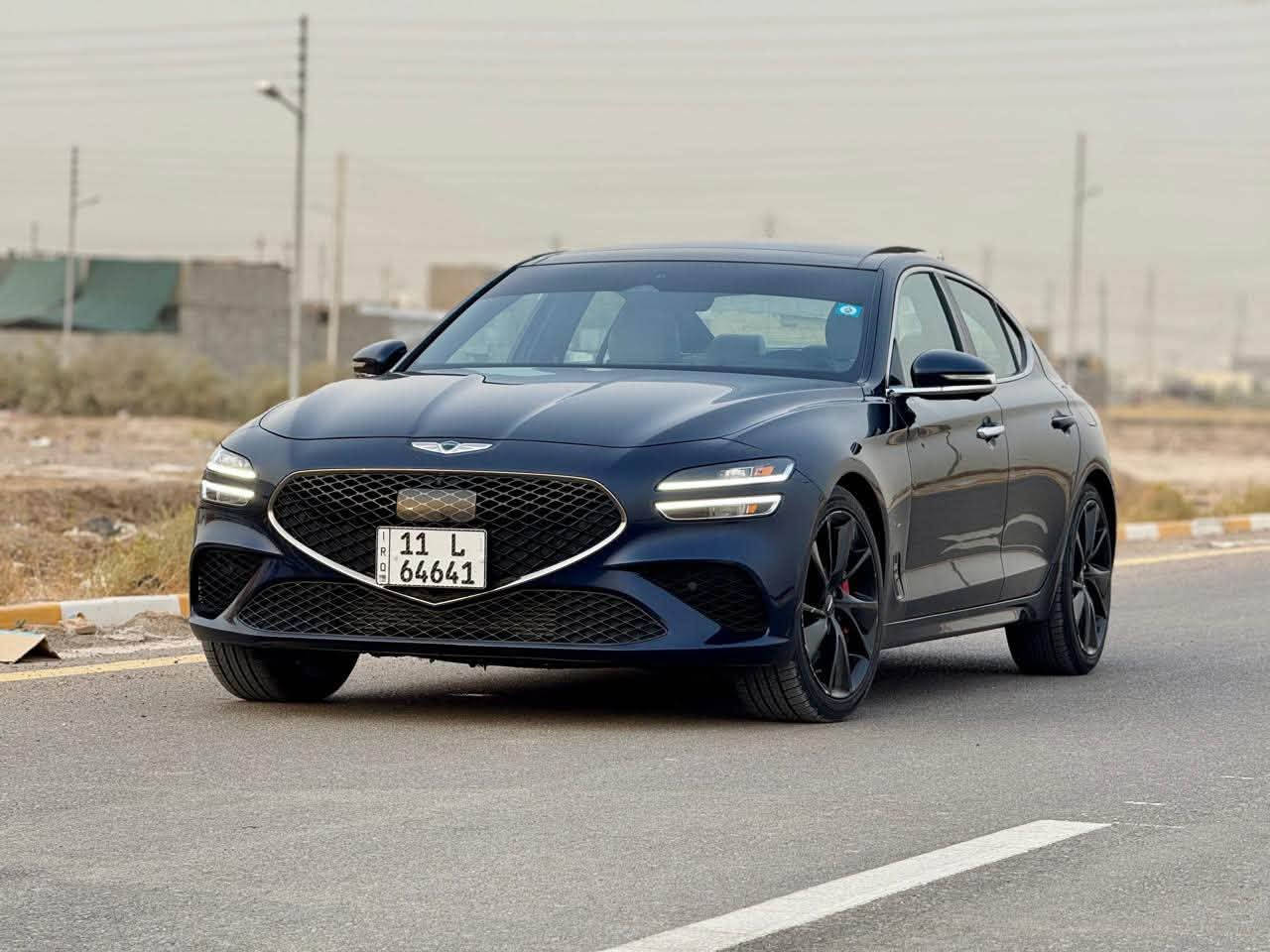 جينيسيس G70 موديل 2022
فئة بريستيج أعلى مواصفة
 *********** 

المحرك: V6 سعة 3.3 توين تيربو السعر 198 ورقه 
الدفع: خلفي
الممشى: 81ألف كم

حادث صفحت السايق 

مغلفة نانو 

المواصفات والتجهيزات:

• فتحة سقف بانوراما
• بصمة تشغيل
• تشغيل عن بعد
• كشنات ميموري سيت
• كشنات تدفئة وتبريد
• ستيرن كهربائي مع هيتر
• 5 وضعيات قيادة
Eco - Comfort - Sport - Sport Plus - Custom
• گزوز رياضي بلاد الصوت
• Auto Hold
• شحن وايرلس
• سستم سماعات Lexicon
• داتاشو
• داخل أبيض جلد بقلاوة
• سقف كنتارا شامواه
• كاميرات جانبية تظهر داخل العداد مع الإشارة
• شاشة كبيرة
• عدادات ديجيتال
• رادارات أمامية وخلفية وجانبية
• 6 كاميرات 360 درجة
• حساسات أمامية وخلفية
• نظام تحديد المسار
• دسكات بريمبو
• مرايا شفط مع إشارة وتعتيم
• لايت LED أمامي وخلفي
• دخول ذكي مع إنارة ترحيب
• قيادة ذاتية
• مثبت سرعة مع تحديد مسار
• تحذير فتح الباب عند وجود سيارة قريبة
• قطعتين تبريد
• كشن السائق حضن بوضعية Sport و Sport Plus
• ماسحات أوتو تتحسس المطر
• ترحيب شعار Genesis
• نقطة عمياء
• شفتات ستيرن
• هيتر بالمرايا
