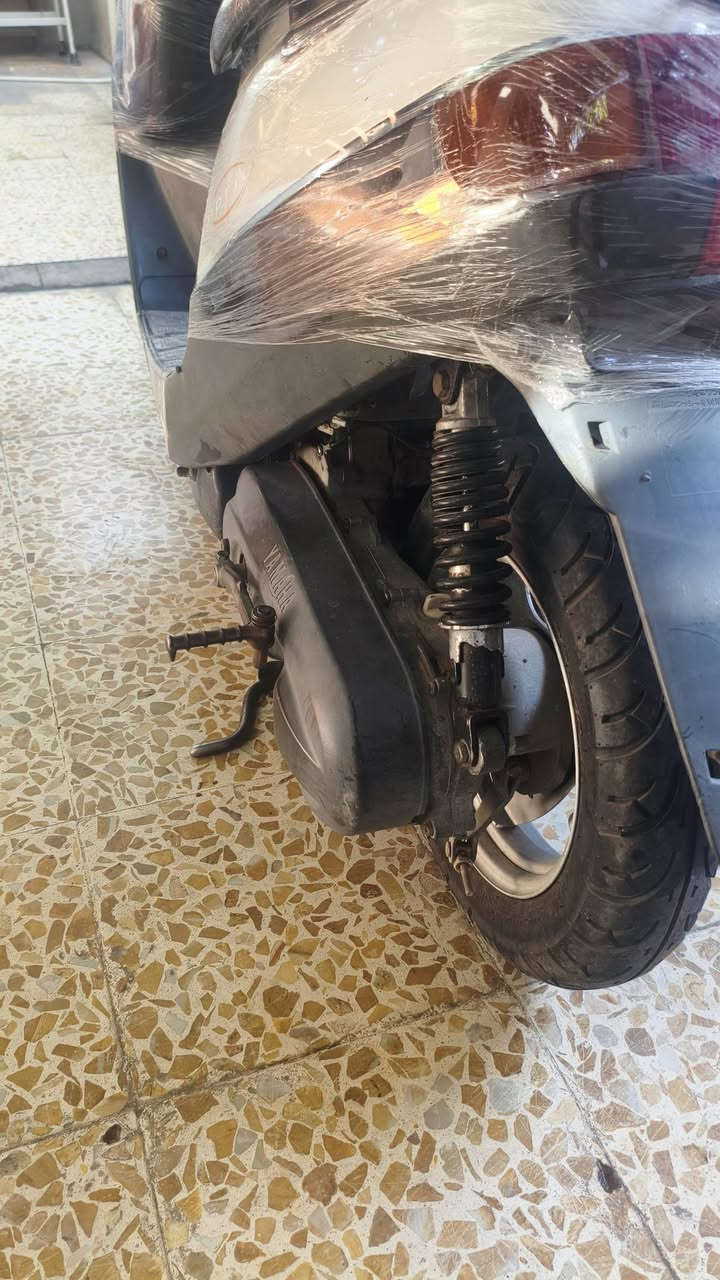 ماطور بوتين تك مكينه وقبق هندر شرط ما مفتوح سلف وايرمنيه شغال درع اصلي تحريكه ومعدل فولل
‏سعر450وبي مجال 
‏‪***********‬‏
‏‪***********‬‏
