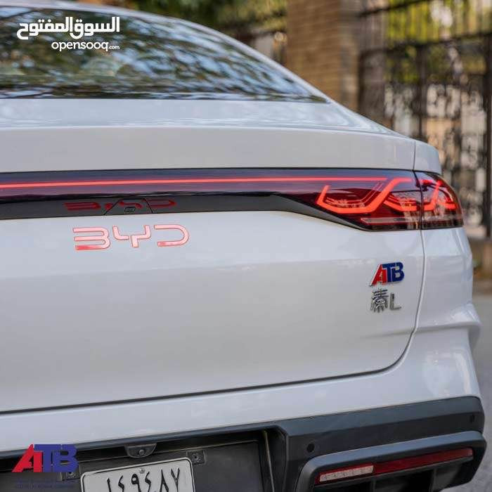 السلام عليكم byd Qin L 2025 للبيع مرقم كامل وجاهز ثاني يوم احولك لون ابيض فول بانورما بطارية كبيرة 120 كيلو الشحنة الوحدة السعر 24 مليون قفل من الاخير مكان السيارة بغداد العامرية *********** بغداد, العراق
