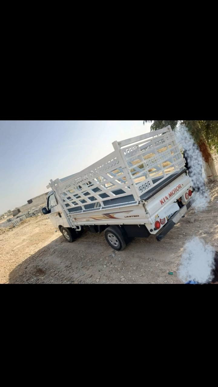 سلام عليكم كيه بنكو موديل 2020 رقم بغداد  
العنوان ديالئ بعقوبه
 السعر 128.
 هاتف  ***********
