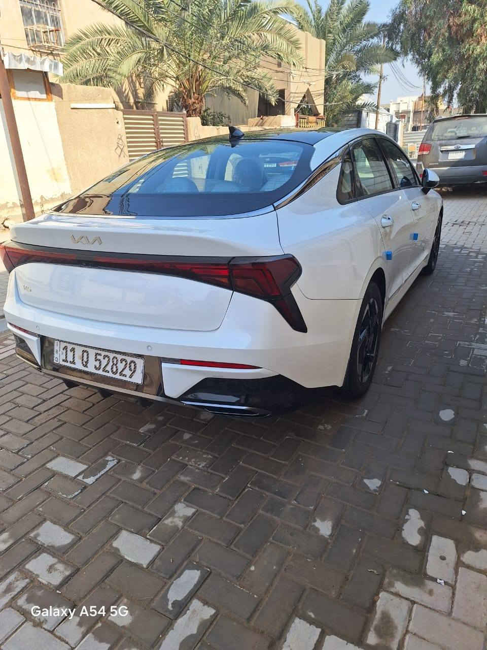 كي فايف ٢٠٢٤ الشكل الجديد خليجي مكفوله فول مواصفات رقم بغداد مكينه ٢٥٠٠ ماشيه ٤٠ الف السياره جديده وجاهز وأحله من الصوره
مواصفات بني راما حساس أمامي خلفي تبريد قطعتين مناخ منفصل كامره خلفيه شاشه دجتل مري قابله للطي ريل نفي كيشن تحكمات استيرن جهتين وباقي المواصفات رايده ٢٢٠ وبيه مجال رقمي ***********
***********
