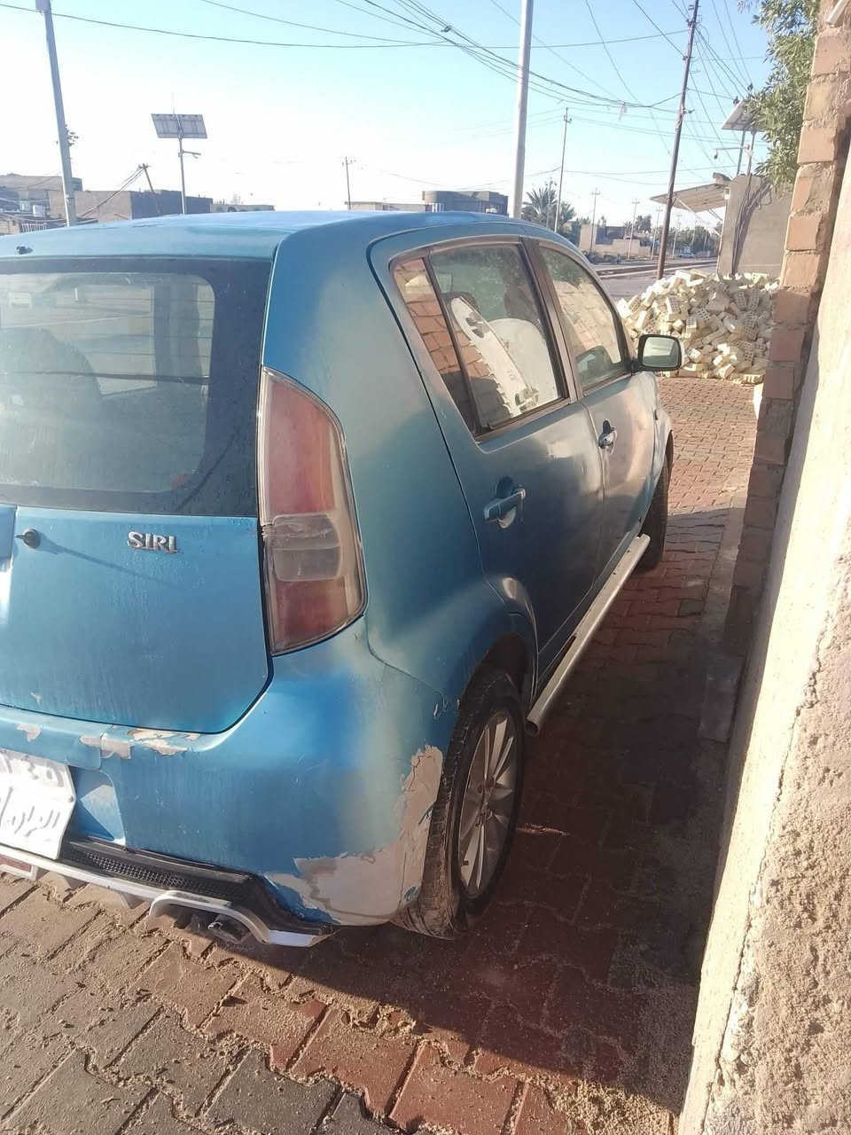 السلام عليكم
سياره ديهاستو ياباني ٢٠٠٧ 

محرك وكير خير من الله يرادله ترتيبات 

وكاله صاحبه منندله وين والماخذه رجال جبير ماله خلك يدور رقم صاحب السياره  +***********مكلف بلنشر
مكان السياره مسيب  
السعر ٢٧
