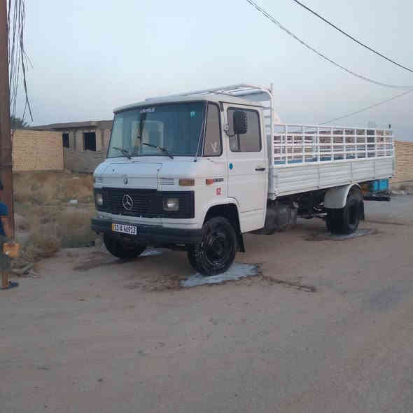 للبيع  او مروس  مرسيدس اخرس  شاصي عريض فإن محرك جديده اكسن دب  كير ابو جوزه  تخم تاير  مكان السياره بابل كفل  السعر  ١٢ و مليون  وبيه مجال ***********
