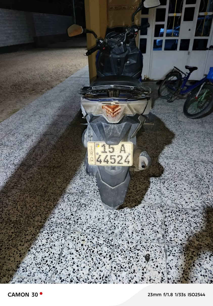 سايم رص  للبيع مسجل رقم انكليزي محرك مفتوح.. يرادله ترتيبات.. دراجه ناعمه.. للبيع السعر ب ٩٠٠ . مكاني رمادي. ***********
