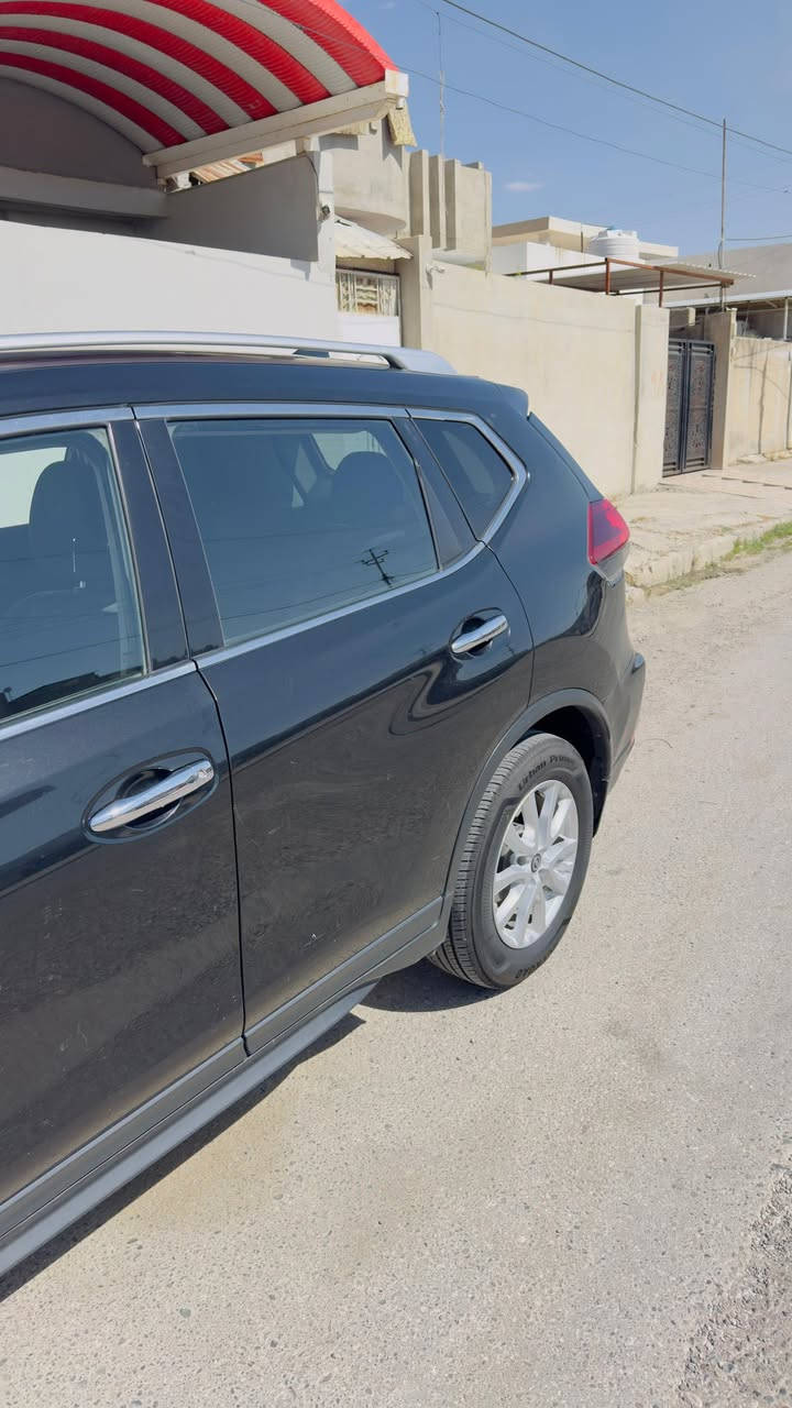 📍 وارد أمريكي – بدون ضرر
رقم الشاصي 
KNMAT2MV6JP601130

✅ المحرك: 2500 سي سي / 4 سلندر
✅ المكينة والكير شرط
✅ عدد الكيلو متر : 176,000 كم

المواصفات:
🔹 ابواب بصمة
🔹 تشغيل عن بُعد (Remote Start)
🔹 مقاعد أمامية مدفأة (Heated Seats)
🔹 كرسي السائق كهربائي
🔹 رادار أمامي
🔹 رادارات الزاوية الميتة (Blind Spot Monitoring)
🔹 صندوق خلفي كهربائي
🔹 تحكم كامل من الاستيرن
▪️ نظام اختيار أنماط القيادة (Sport / Eco / Normal) 
إضافات جديدة:
🛞 4 تواير جديدة (مركبة منذ شهر)
🔧 حدادية طقم جديد

✅ السيارة جاهزة ولا تحتاج أي مصروف رقم سيارة نينوى والسنوية جديده . 

للاستفسار  يرجى التواصل على الخاص أو الاتصال 
‏***********
