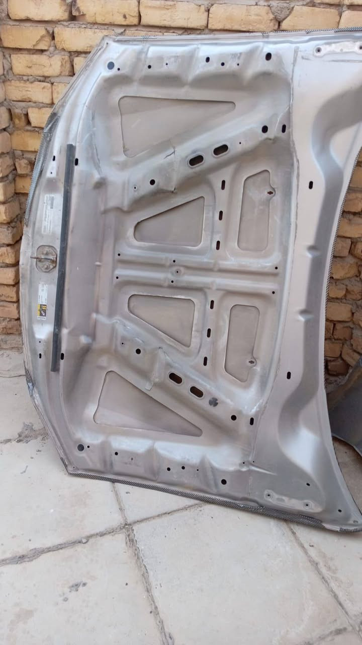 السلام عليكم إخوان بجم أوباما كامل نضيف بنيد+زوج جاملغات+شباك+لايت أصلي ابيع شلع 300 مكاني ناصريه مركز إتصال ***********
