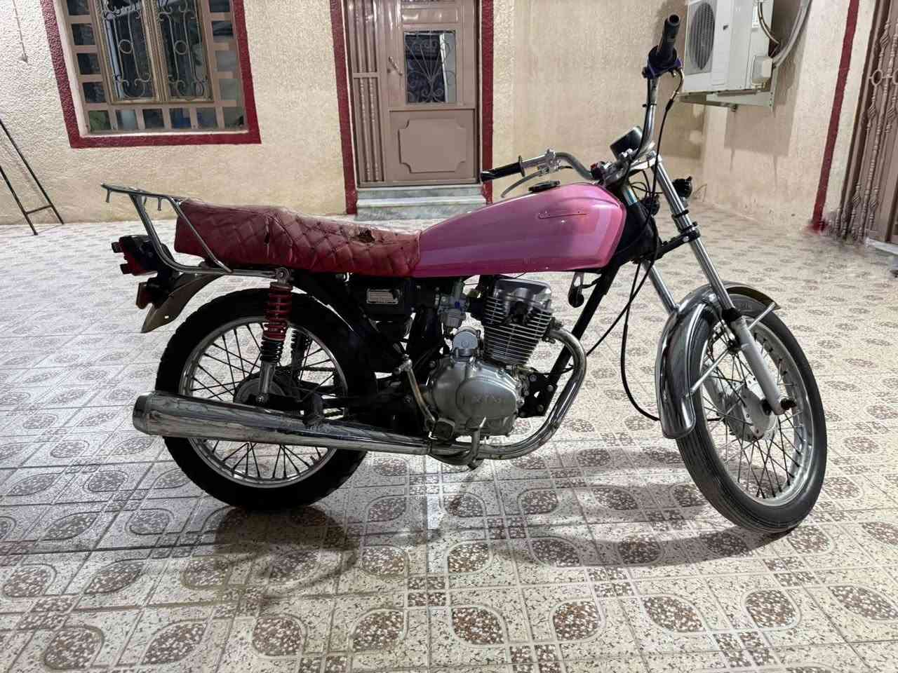 دراجة نارية 🏍️
​الحجم: 125cc
​الموديل: 2019
​ نظيفة
أوراق اصولي مفحوص
للسعر ادخل خاص 
​📞 للتواصل والاستفسار: ***********

