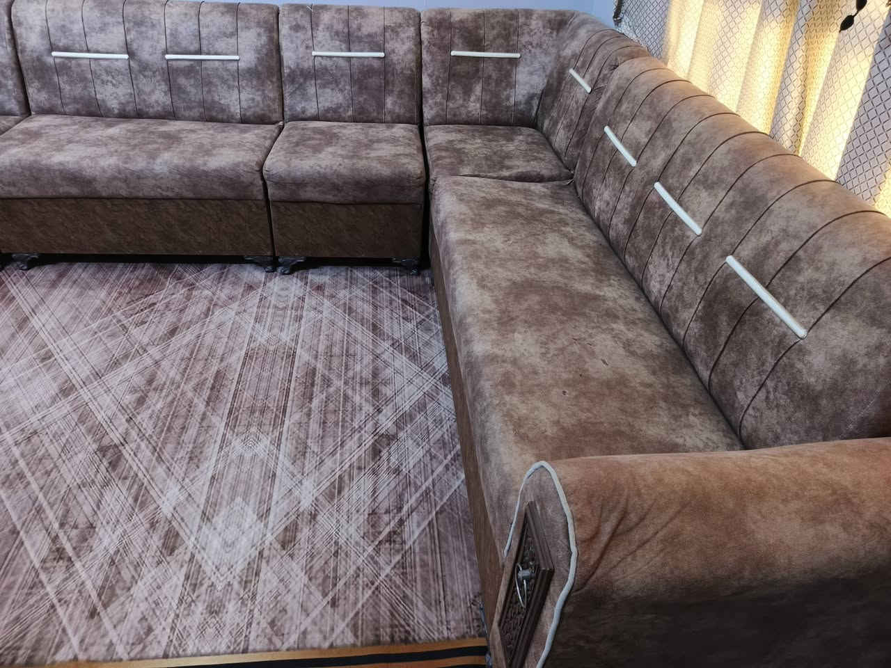 السلام عليكم تخم 5 قطع 7 امتار للبيع السعر 225 مكاني الديوانية المركز ***********
