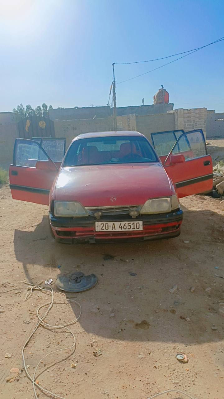 سلام عليكم  اوبل استيشن للبيع سياره حلوه ونضيفه مكينه وكير خير من الله رقم انكليزي مستمسكات راعيه موجوده راعيه بغداد ماواصله ابيع كوم حديد وسنويه 2027
ولشراي يتصل على  رقم   ***********
