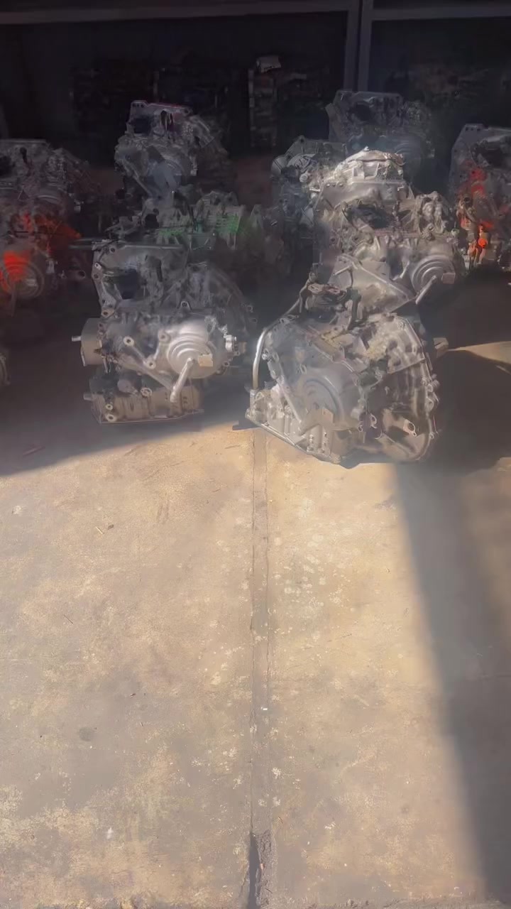 السلام عليكم وصول وجبه گيرات لجميع أنواع السيارات ايضآ وجود فتح وشد وصيانه ***********
