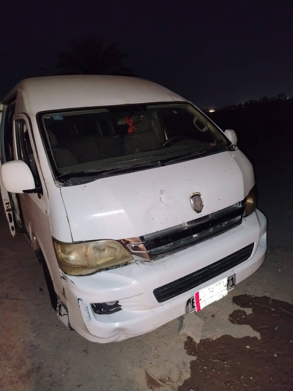 سلام عليكم جنبيH2 كشر شويه تعبان مكينه لا تنقيص لا تبخير ناعمه كير دهن جديد اكسل ودهن جديد صدر نص عمر بريك كامل جديد بيها مشط ستيرن كايم بس كلج جديد  تايرات زوج جديد وزوج نص عمر كهربائيات زينه سياره تحويل صافي رقم ***********
