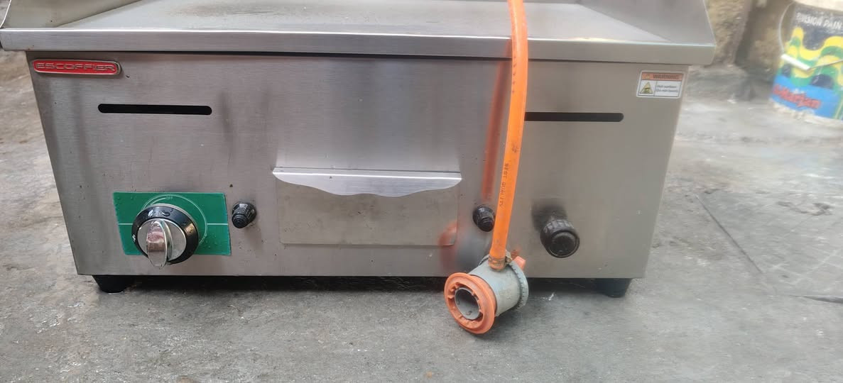 السلام عليكم اخوان كرل بركر للبيع
راسلني خاص او اتصل ع رقم ***********
