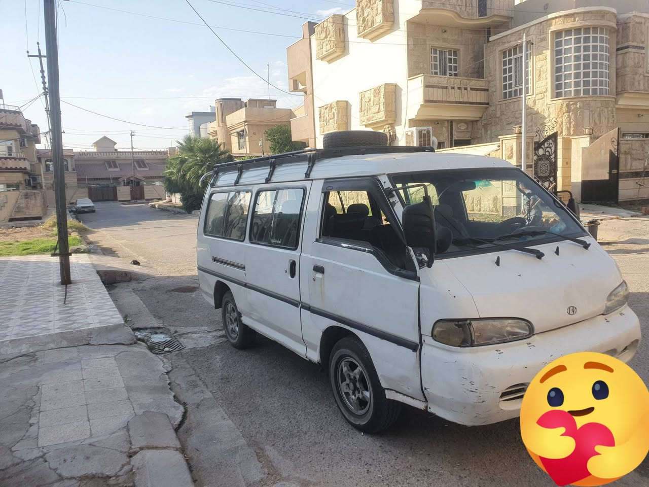 السلام عليكم
هونداي للبيع موديل 2004 بدون صبغ

سياره بسمي 
الاستفسار اتصل على رقم***********
