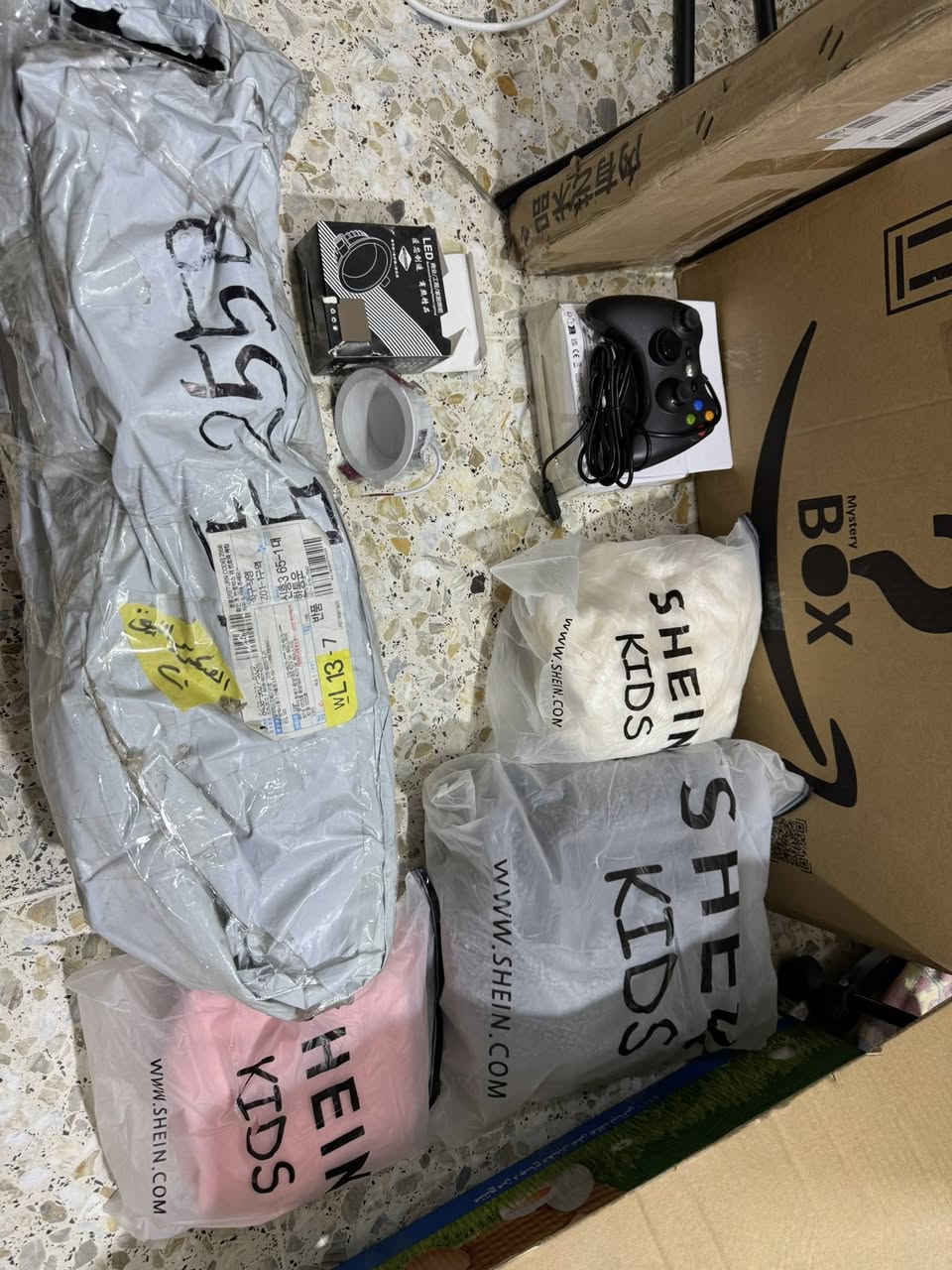 شلعه 455 قطعه السعر 1850 
تطلع القطعه عـليـك تقريباً بـ3 الاف و900 دينار 
*********** بغداد
