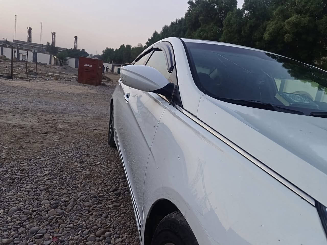 سوناته 2012 وارد امريكي ضرر جنطه  مصبوغه احزام بس قطعتين مابيه صبغ سعره  85 محرك او كير  وتبريد خير من الله تبريده ثلاجه. سياره بصمه شفتات بل ستيرن غرفته نضيفه سياره مابيه ضرر داخلي ولا تكم بس ضرره خلفي للتواصل***********واتساب
