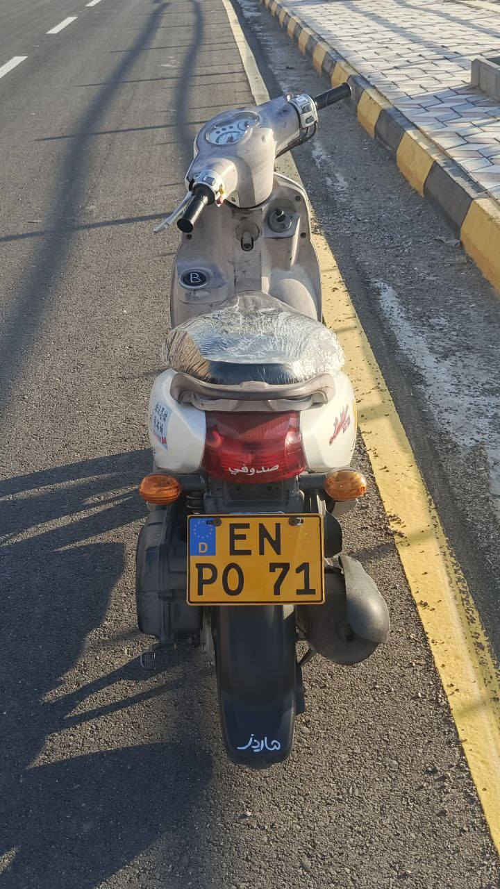 سلام عليكم شباب فله للبيع كفاله عامه صار 15 يوم طالع كله بلاد ختم واحد أول تبديله دهن داخل رصاصي  سعر ملوين و100 وبيه مجال لشراي
العنوان كوت الكريميه 
الاتصال ***********
