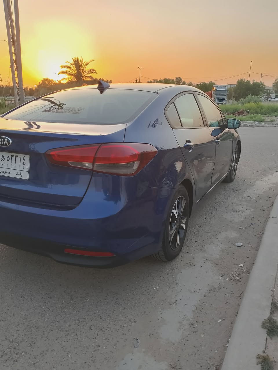فورتي 2018 مكينه 2000 دوش
حادثهه جاملغ وبنيد صطحي بدون دواخل 
صور الحادث موجوده بل منشور 
تخم تاير جديد صدر كله جديد 
تبريد ثلج كي ومكينه جاهزات 
منضومه زنون تحكم جهتين
3 وضعيات قياده شاشه بلاديه 
مكاني بغداد الكرخ 
سعر 108
***********
