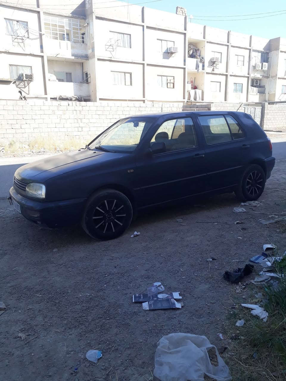 كولف نفخ ٩٢ رقم بغداد للبيع
بأسمي سنويه لل٢٠٣٠
هزه جديده 
محرك ١٨٠٠دوش 
كير عادي 
تبريد عاطل بس منظومه كامله 
بطاريه جديده 
إطارات زينه كهربائيات كلها شغاله 
مكان السياره/بعقوبه 
للاتصال ***********
@
