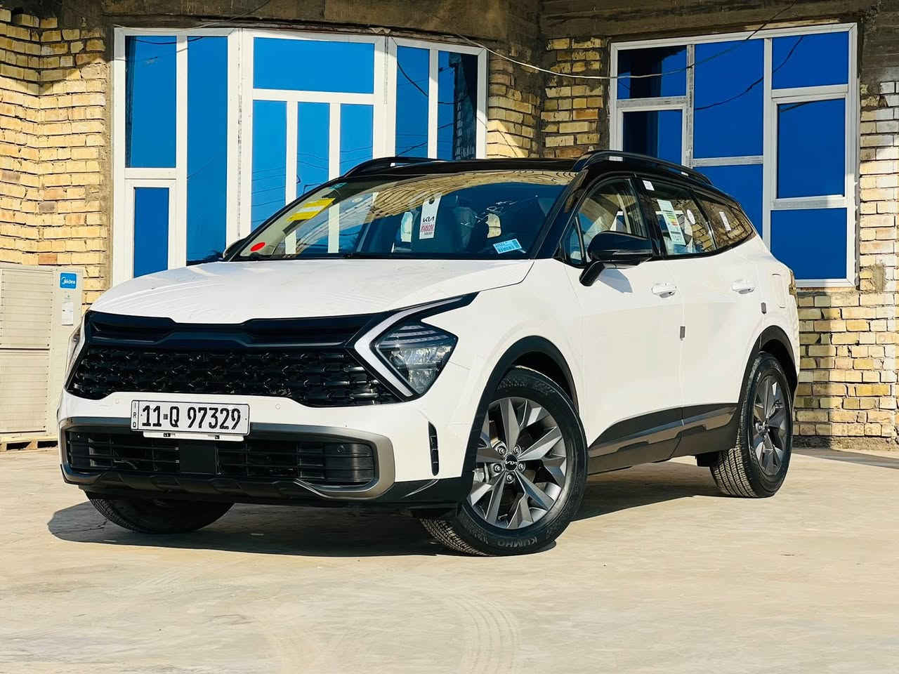 يا الله
سبورتج 2022 هايبرد موصفات برستيج 
فول وأحد علة واحد 1تو كلر. 2 بانورما كير 
ماوس 4 كشنات تدفئة تبريد. + كراسي كهرباء 2 شاشة متصلة.  رادارات امامي خلفي + جانبية. لد نهاري.  بكلايت ايليدي
بصمات ابوب صندوك كهرباء. داخل ابيض ملكي.  👸 ويل حجم 20 تحكمات استيرن 
جيهتين شفتات استيرن. اشاير. مري. 5كامرات 360  سايد بريك دكمة كهرباء 
نضام ايكو نضام تزحلق تبريد شاشة 📺 
السيارة كفالة 
بيهة فقط اقل شبر بارد خلف باب السياق من جوة ولا مبينة بيهة سونار باقي كفالة 
مكاني بغداد السعر (210 ) وبيهةمجال 
التصال (***********)
