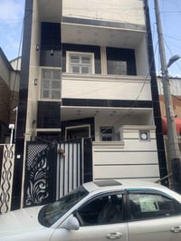 بيت للايجار في الحرية  بناء حديث 2025 درجه اولا  مساحة 75 يحتوي على صا...