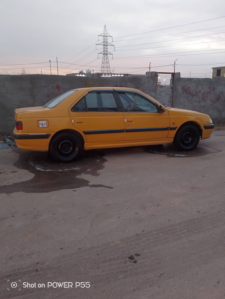 سلام عليکم سياره بيجو بارص موديل2015 سنويه لل 27  سياره مسبوغه لجماليه تخم تاير جديد معرك فرنسي جديد حداديه خير من الله السعر 33 وبيه مجال للشراي العنوان الديوانيه ***********_***********
