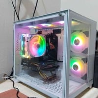 معالج i3 10100f • كرت شاشة RX580 8 جيجا • رام 16 جيجا