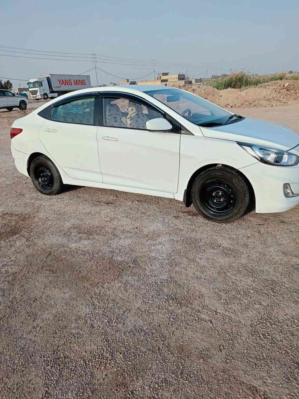 اكسنت 2013وارد خليجي السياره بيها رشات صبغ مكينة 1600رقم ذي قار سنويه ل27 سيارة  جاهزة مابيها نقص مكاني ب واسط سعر 84وبيها مجال بسيط رقم ***********
