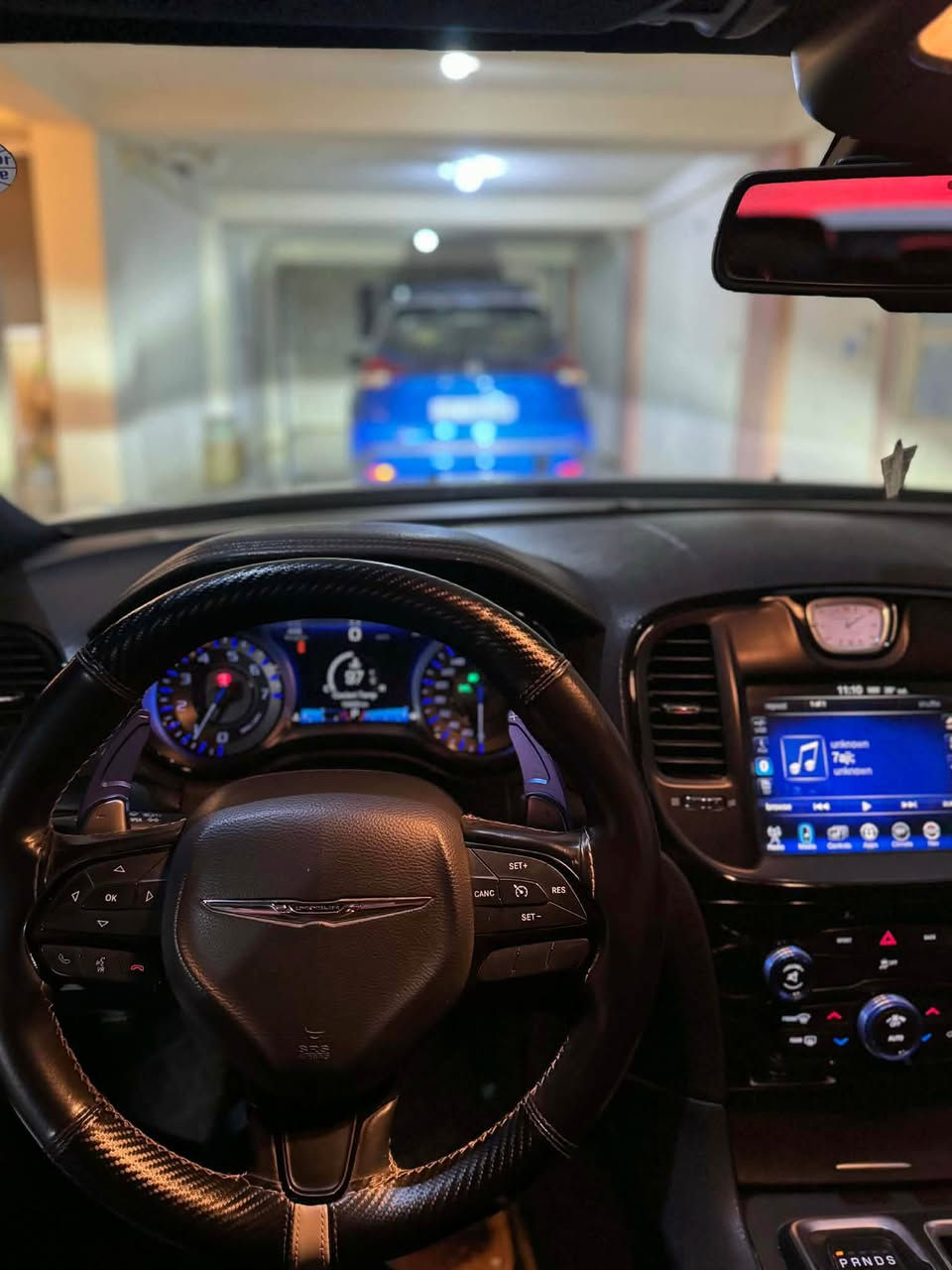 سلام و عليكم 
اوباما 2016s
سياره كلين تايتل مكفوله من كولشي 
كيرمحرك اكسل بشرط 
دعامي لل دعامي بشرط بدون مصرف
رقم سنويه هزه كوله جديد 
بي بطاقه بنزين
162كيلو متر ماشيه 
مكاني كركوك
سعر 267
رقم *********** كركوك, العراق
