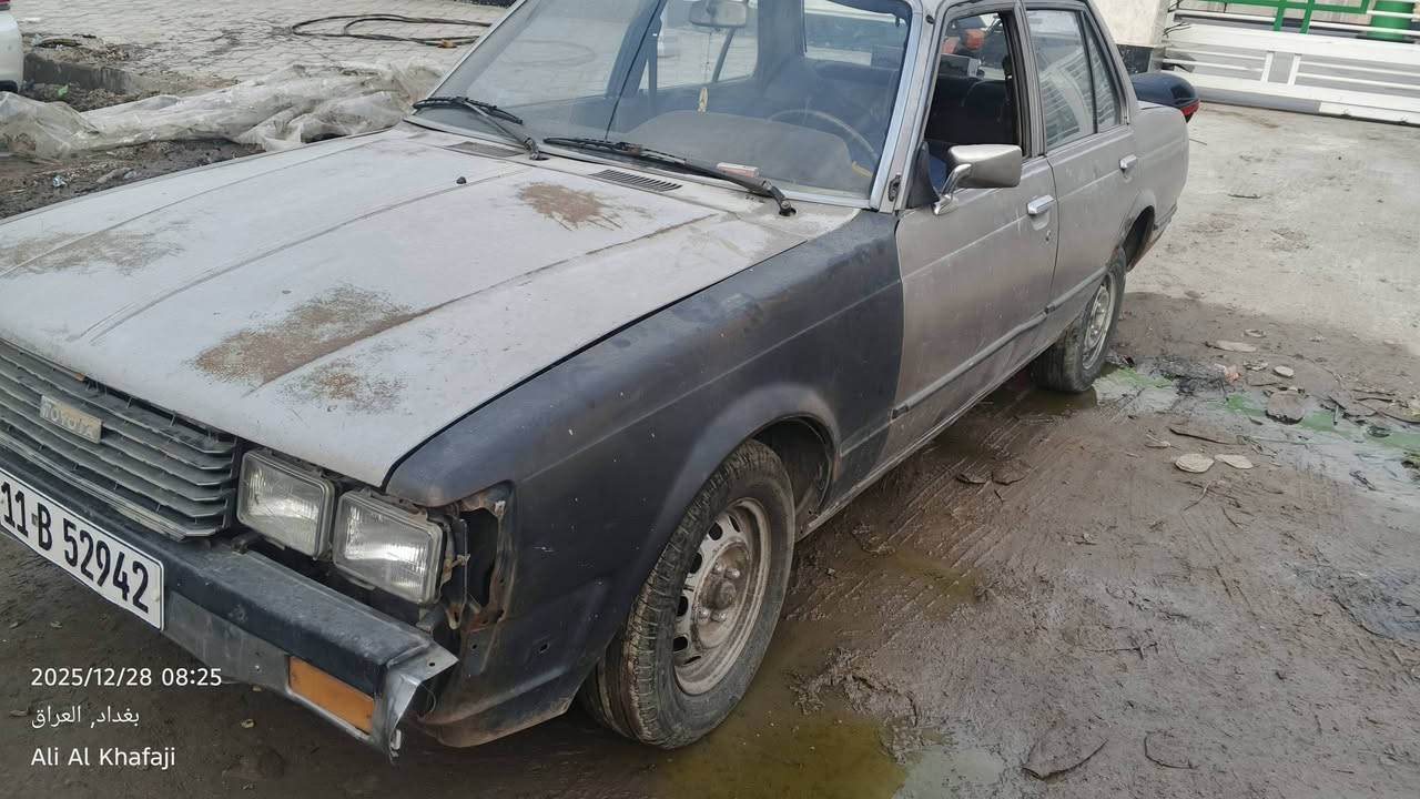 كرونه 1982 للبيع سعره 25 ورقه وبيه مجال مكانه بغداد ***********
