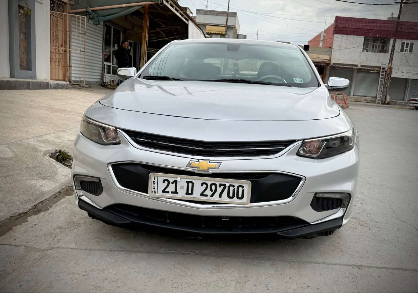 ماليبو 2016 LT 
صبغ فقط بونيد ايرباك ستيرن فقط
4 تايرات جديده 
سياره نضيفه جدا واستعمال شخصي ماشيه 80
كير ومحرك بالشرط
كوبون بانزين بيهه
بدون دينار مصرف
مكانهه كركوك 
*********** كركوك, العراق
