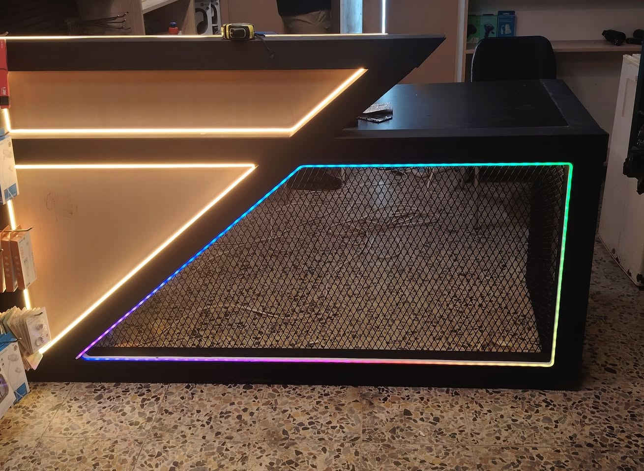 اسوي ميوزه گيمنگ او كاشيرات او مكاتب حديد او خشب او مكس بينهم مع كامل اعمال الديكور حسب الطلب هذا نموذج لشغلي
اي نموذج تحب اسوي عادي فقط ارسل الصوره اي استفسار حاضر
رقمي ***********
***********
