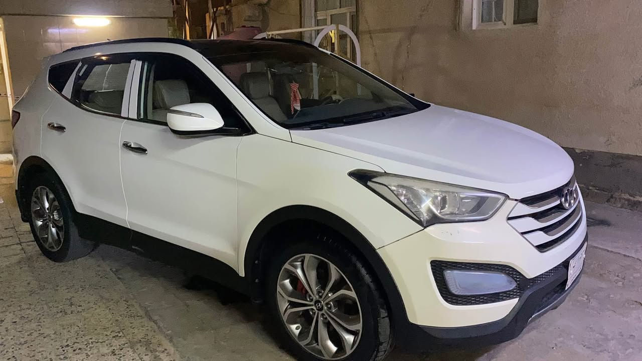 سنتافي خليجي 2013
مكفوله كفاله عامه ما عدا بارد صغير موضح بالسونار
موصفاتها 
فول ماعدا البصمة  
محرك 2400 دوش
7 راكب 
تبريد 3 قطع 
سقف بانوراما 
كشن كهرباء 
تحكم ستيرن
شاشة مع كامره خلفية 
نظام تقليل صرف وقود ECO
السعر ب 165 وبيه مجال السيارة باسمي 
للتواصل *********** البصرة, العراق
