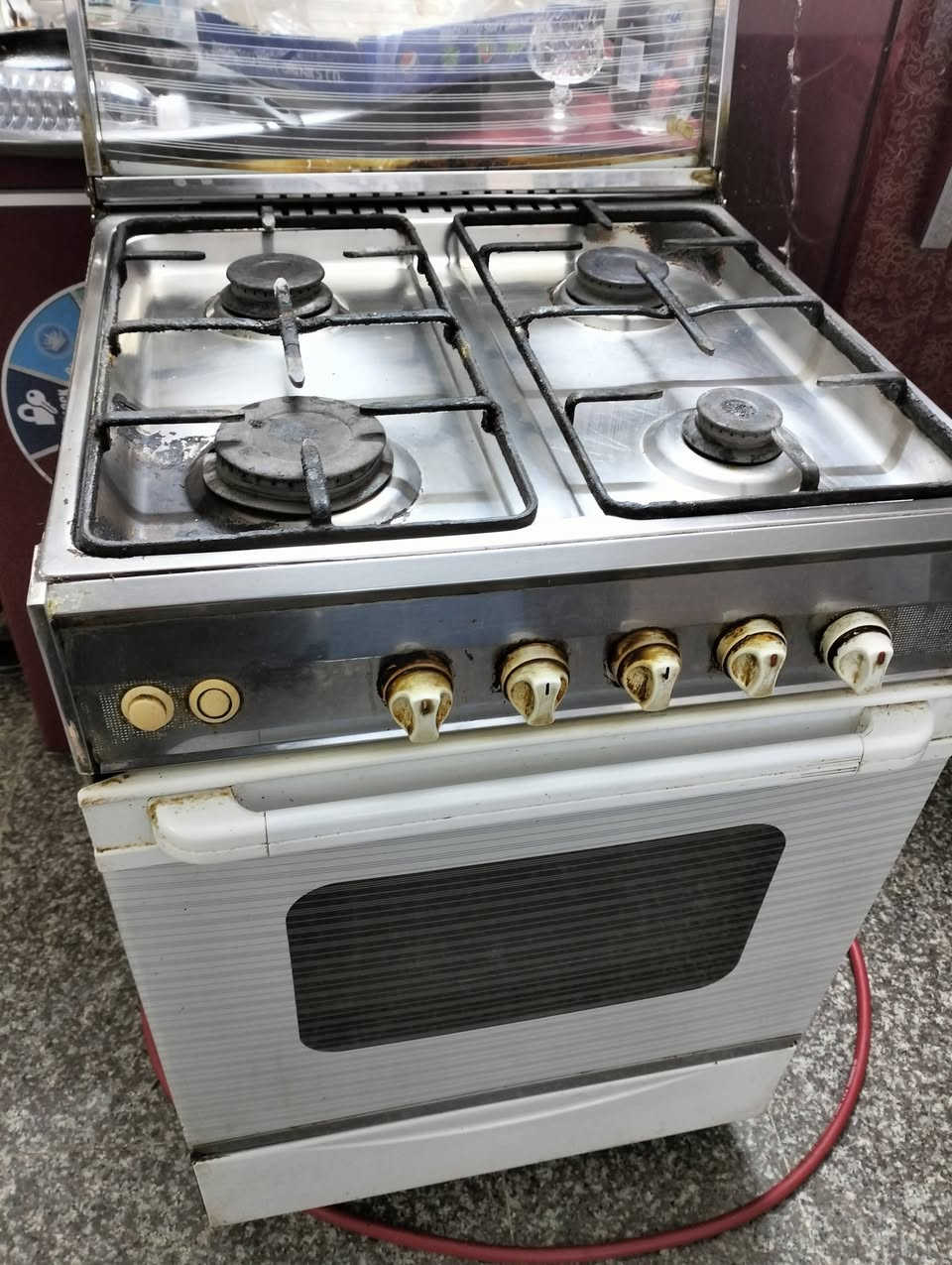السلام عليكم عدنه غراض للبيع نضيفات ثلاجه و طباخ و تخم عشر مقاعد واي ستفسار راسلوني خاص


**إذا كنت صاحب هذا الإعلان وتريد حذفه لأي سبب، رجاءا أرسل رسالة إلى الدعم الفني**