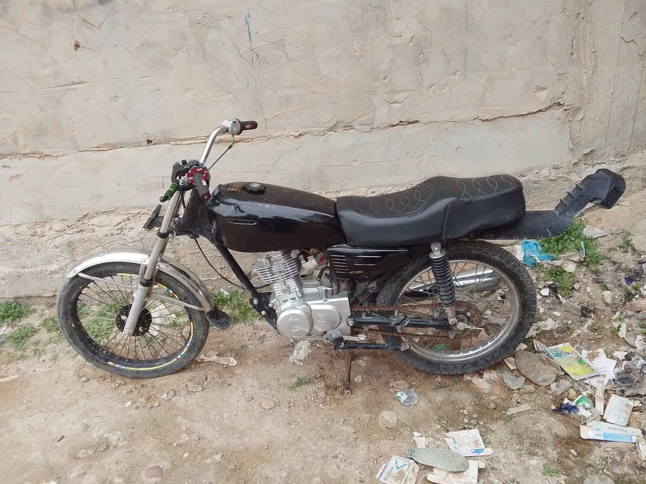 عندي هاي النامه 2025 مراوس باي دراجه التايجر 21 مراوس بسيفان اي دراجه مراوس بيهاه


**إذا كنت صاحب هذا الإعلان وتريد حذفه لأي سبب، رجاءا أرسل رسالة إلى الدعم الفني**