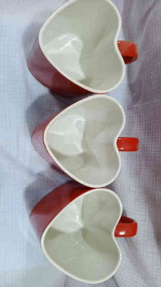 ام احمد للبالات الاوربيه توفر الدينا كوابه كرسمس والمك الحراري وبأسعار مناسبة جدا 🔥🔥🔥 سارعوا بالحجز الكميه محدوده جدا التواصل على الوتساب وهذا الرقم *********** ناحيه النيل توجد خدمه توصيل
