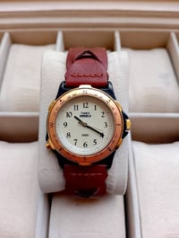 بسم الله الرحمن الرحيم تحيه طيبه للجميع ♥️  للبيع ساعه تايمكس  براند ا...