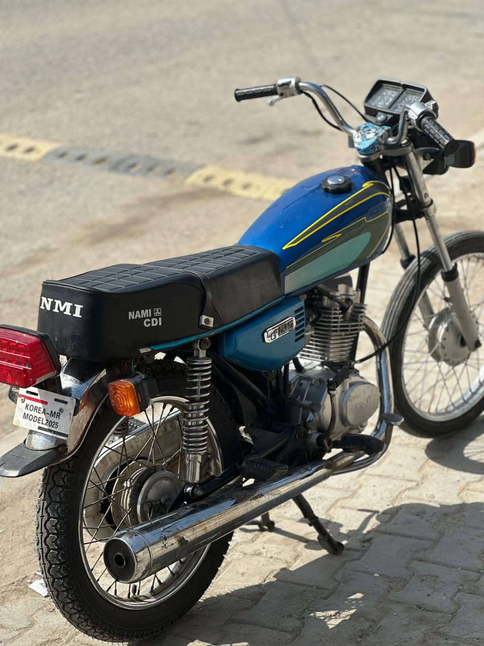 سلام عليكم دراجه نامه للبيع ادوات مكينه ناعمه كهربائيات شغاله تاريرات جدد وسله موجوده ماناقصها شي السعر 500وبيه مجال بصيط متواجد واتساب وماسنجر ***********
