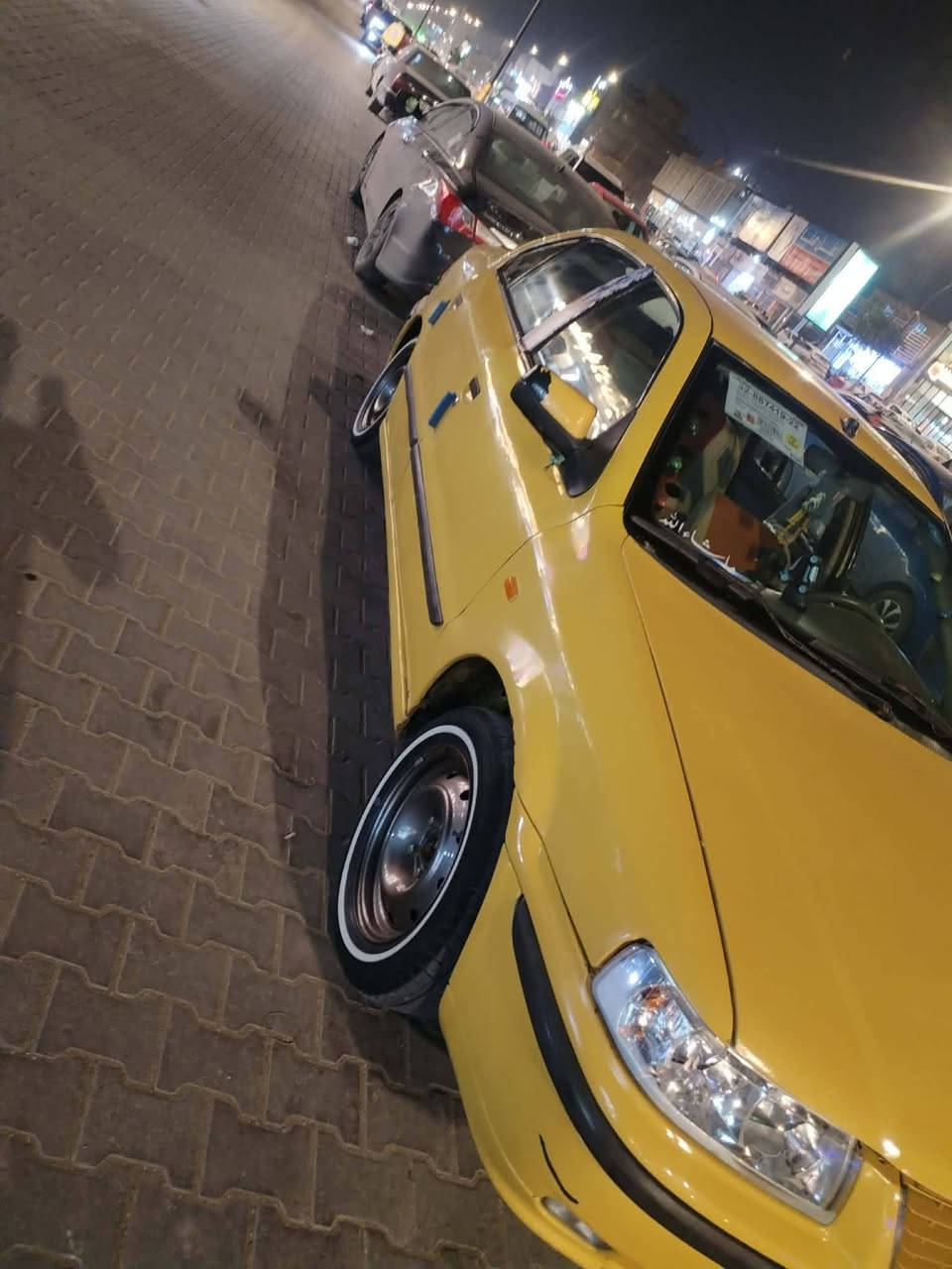 السلام عليكم سمند للبيع موديل 12 كير مكينه مكفولات رقم الإنكليزي سنوته 28 مصفره هيه وغرامات مداور ثاني يوم سعر 38 وهذه رقمي ***********
