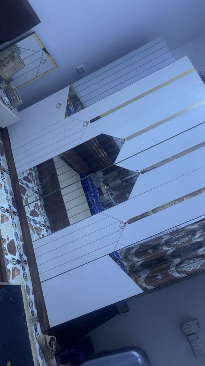 غرفه تركيه  نضيفه كولش  السعر ٤٠٠ وبيه مجال


**إذا كنت صاحب هذا الإعلان وتريد حذفه لأي سبب، رجاءا أرسل رسالة إلى الدعم الفني**