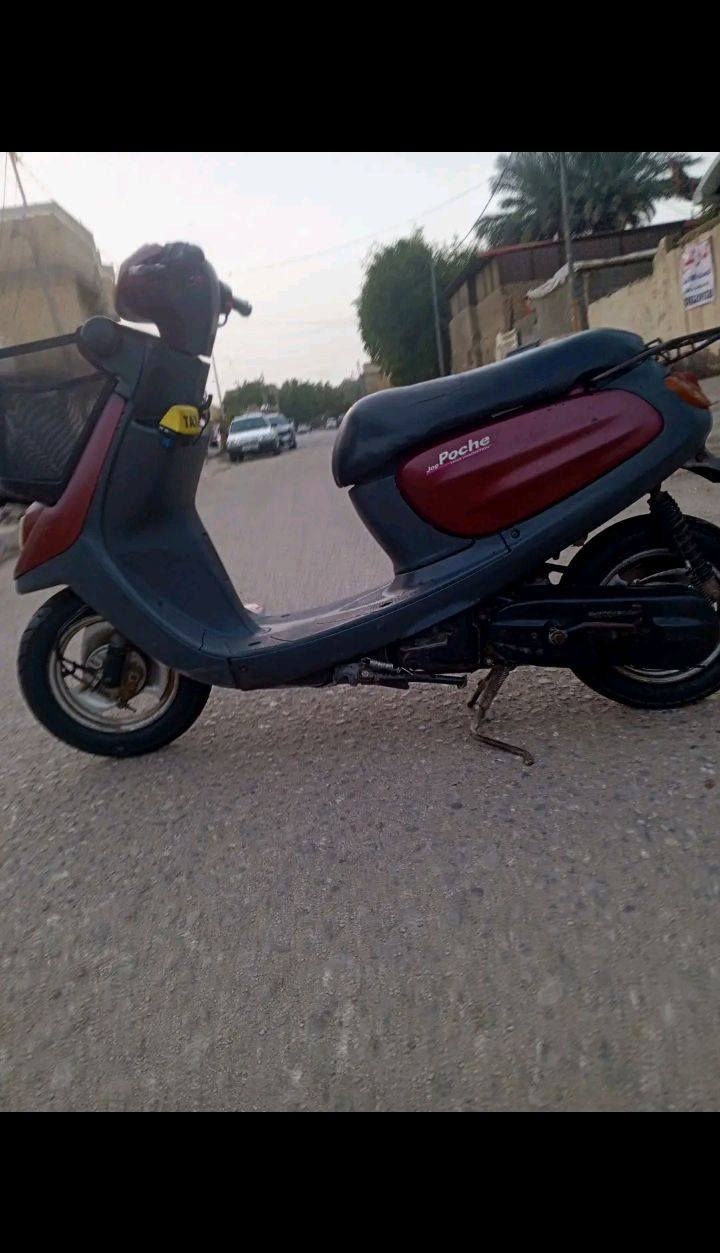 دراجة نضيفة مكينة مامفتوحة شلعة ومعدل مكاني كربلاء حي الغدير سعرهة350وبيهة مجال رقمي***********
