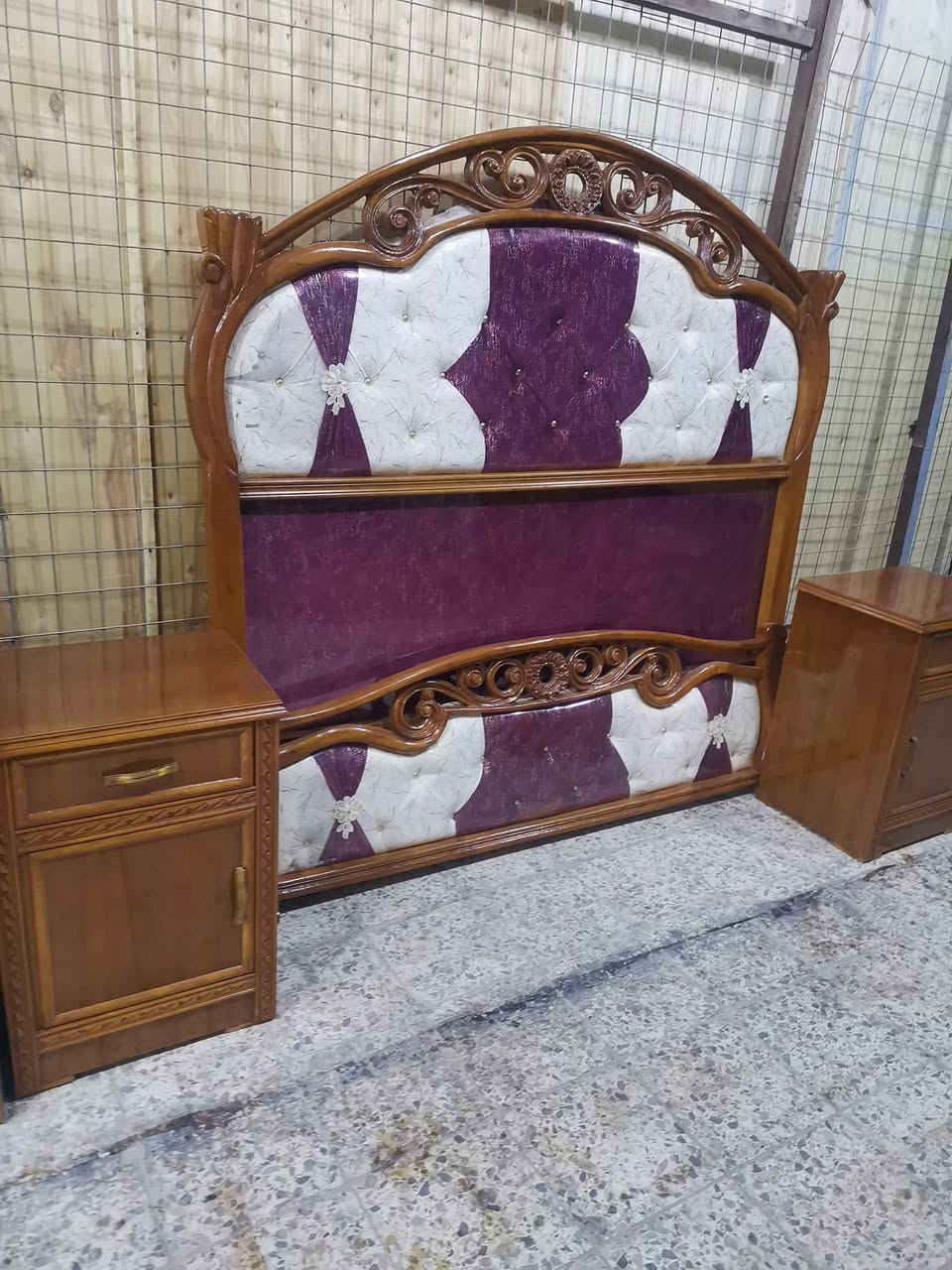 للحجز والتواصل علئ الهاتف او واتساب ***********

