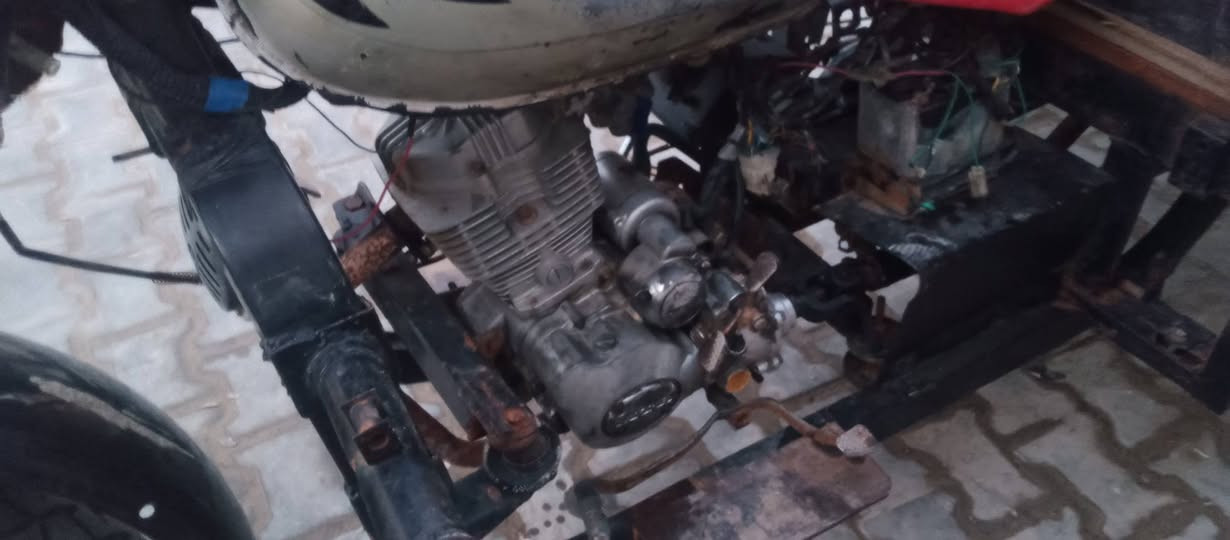 سلام عليكم ستوتو للبيع سنويه بس عد سعر 550قفل بيه الحيم ***********
