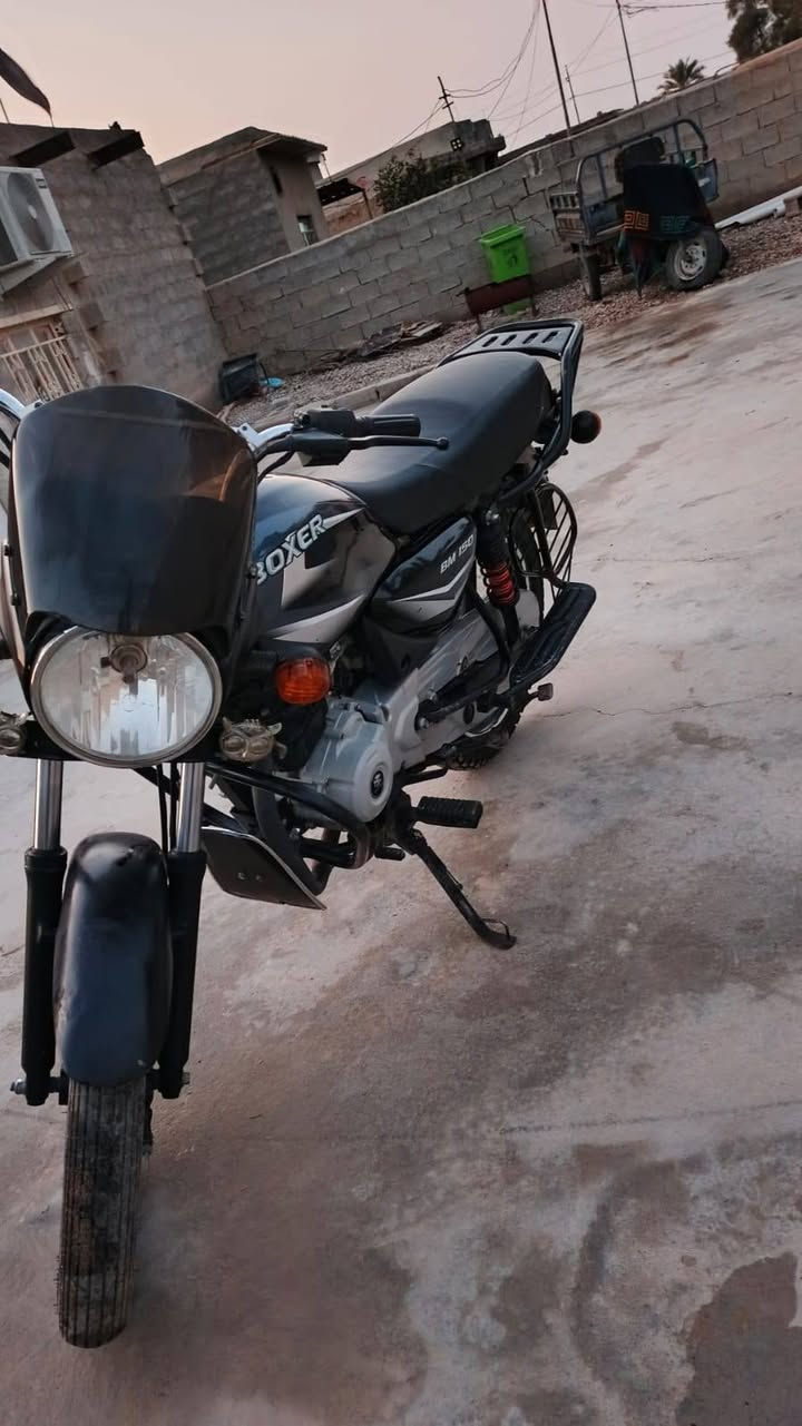 للبيع بوكسر مرقم مكفول 
واسط قضاء بدره 
استفسار ‏‪***********‬‏
